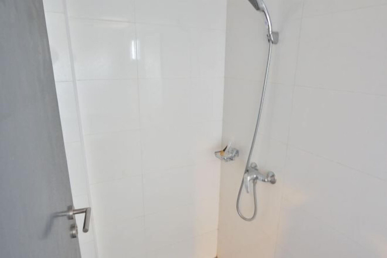 Bathroom 21