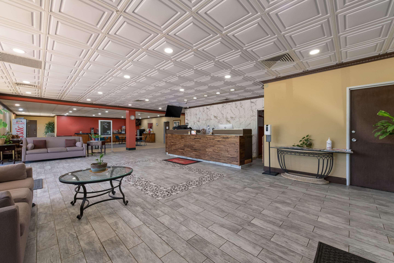 Public Area 3, Econo Lodge, Guilford