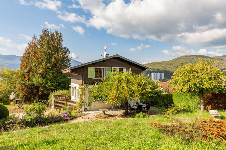 Others 5, Chalet Les Tourelles, Savoie