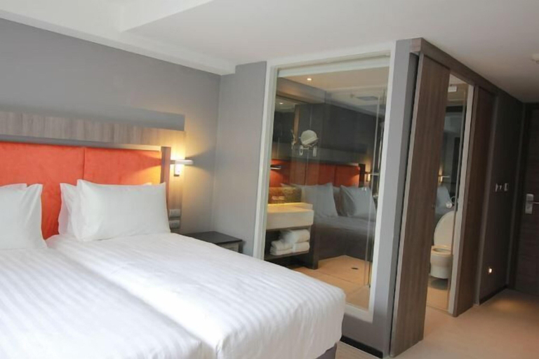 Bedroom 23