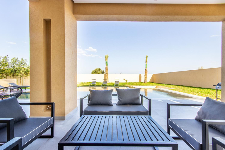 Others 3, Villa California, sans vis a vis, piscine Chauffee, Spa,, Marrakech