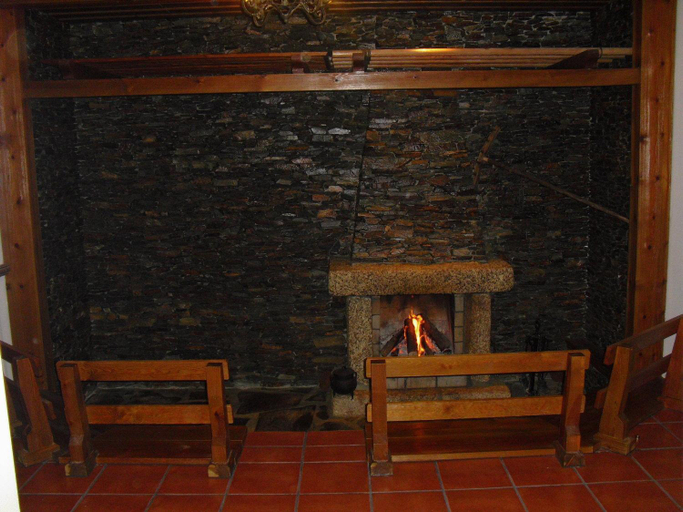 Others 2, Descanso Serrano, Manteigas