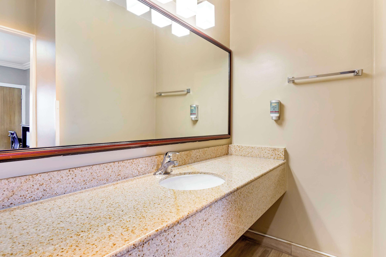 Bathroom 3, Best Western China Lake Inn, Kern