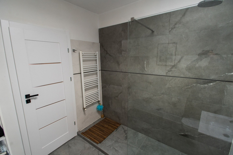Bathroom 4, Midtown Sibiu - Cozy Apartment in Sibiu, Sibiu