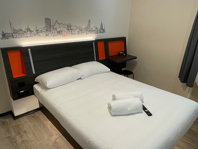 Bedroom 5