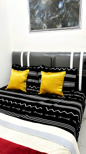 Bedroom 18