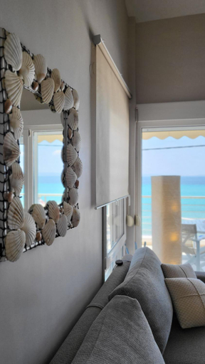 5, Evita Maisonette, Elegant Beachfront apt, Polychrono, Central Macedonia