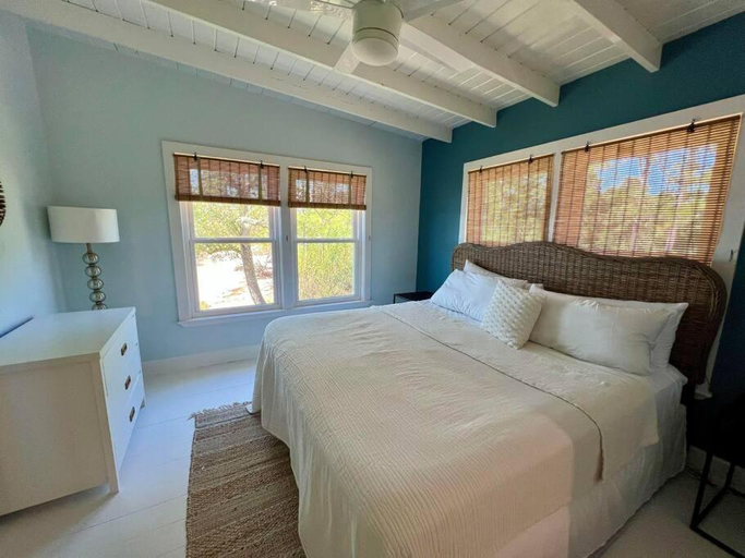 Bedroom 2, Write on the Bay, a Waterfront Retreat in Coastal Alabama, Baldwin