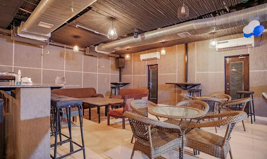 Food & Drinks 4, Fabhotel Traika Inn, Gurgaon