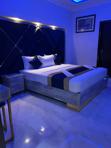 Others 5, Hotel Crown Lahore, Lahore