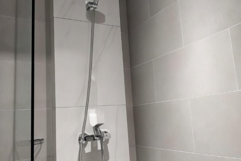 Bathroom 21