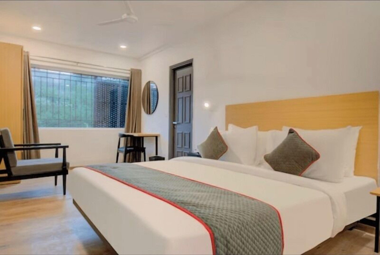 Bedroom 2, Maitrayee Hotel - Nagpur, Nagpur
