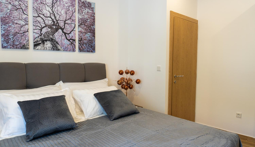 Others 2, Sea and mountain view apartments, Dugi Rat