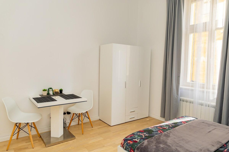 Bedroom 2, Modern apartment near Wenceslas square, Praha 1