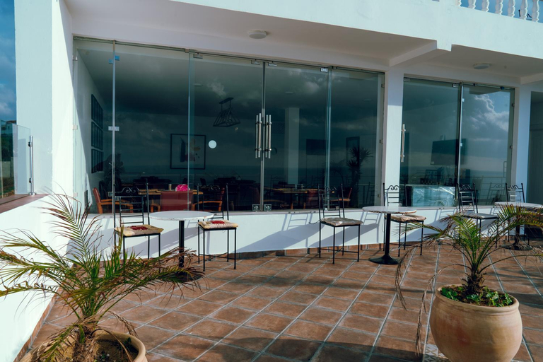 Others 2, Chez Reda, Tanger-Assilah