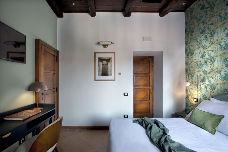 Bedroom 4, La Nova Bed and Museum, Napoli