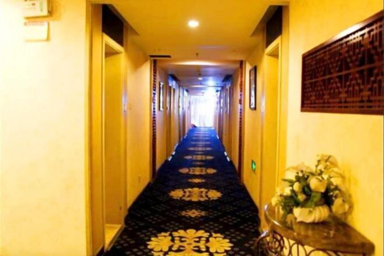 Others 4, Phoenix Hotel, Nanchong