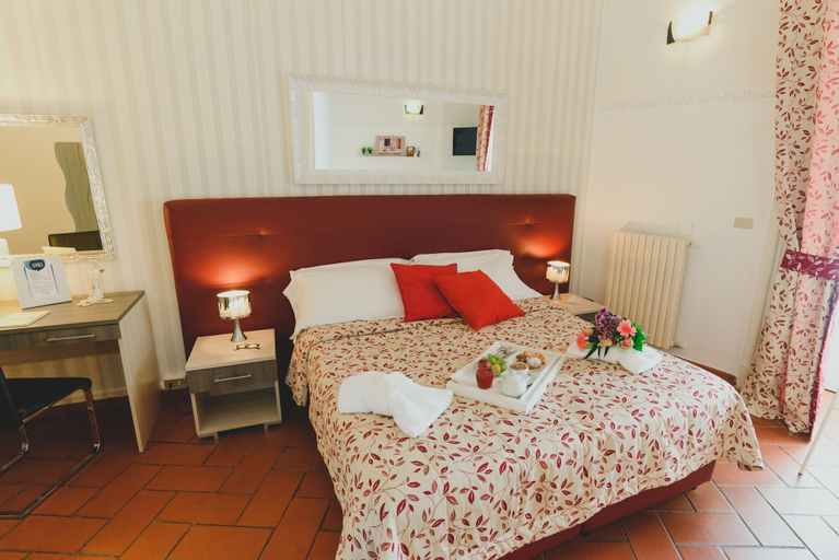 Bedroom 2, Bellini Home B&B, Catania