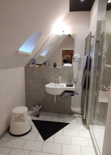 Bathroom 3, 15 Bohler Brise Modern Retreat, Nordfriesland
