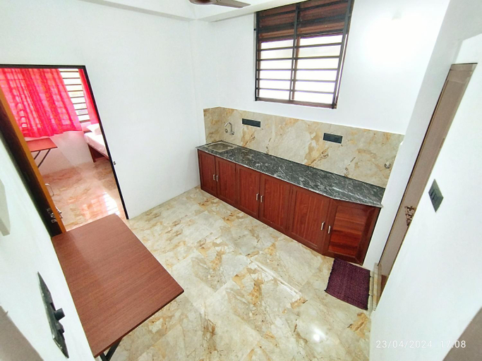 Others 5, Pleasant Homes, Ernakulam