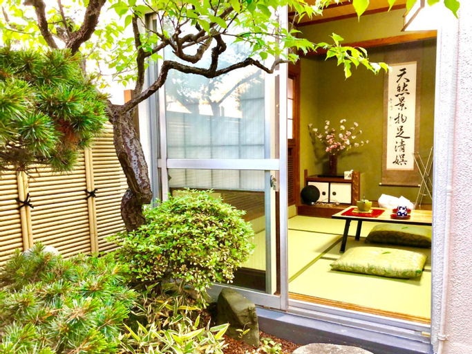 Shinjuku・Shin-Okubo 8-minute walk, Accommodation with a Japanese Garden, Shinjuku