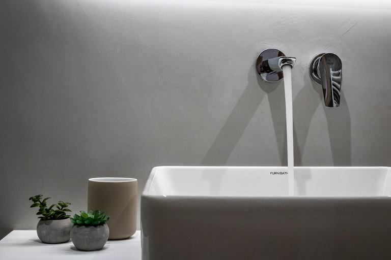 Bathroom 4, Potoki Apartments, Thessaly