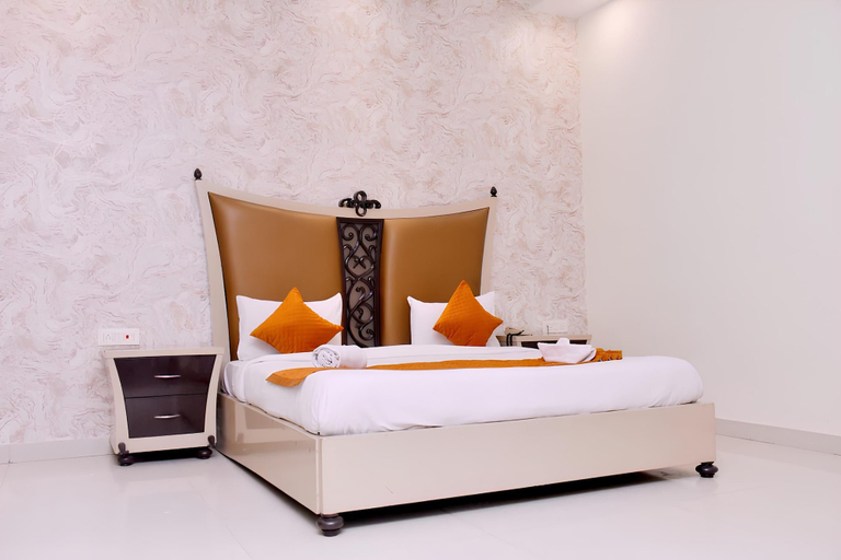 Bedroom 3, Nirmal Resort, Bareilly