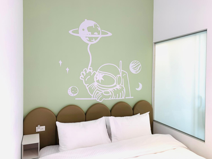 Bedroom 2, 23 Planet, Chiayi City