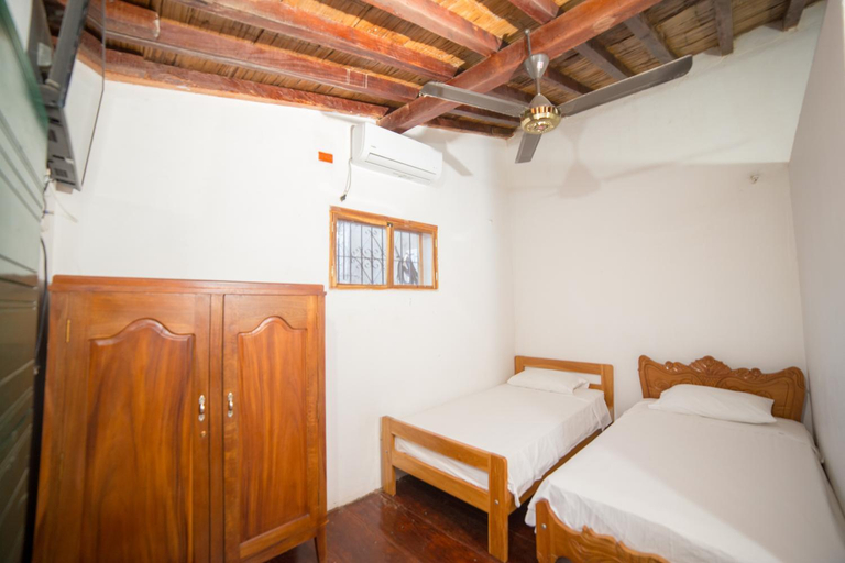 Others 4, Casa Serrano - Callejon de Don Blas, San Zenón