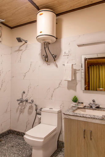 Bathroom 3, JK Dream View Kufri, Shimla