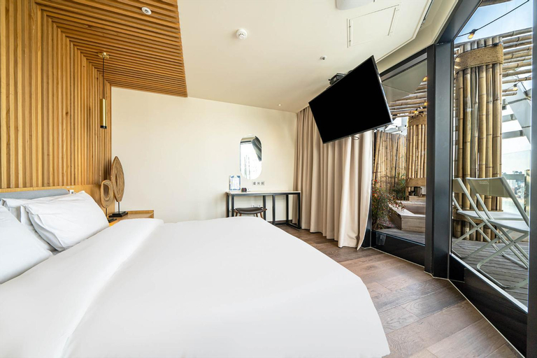 Gwanganli The Club Hotel, Suyeong