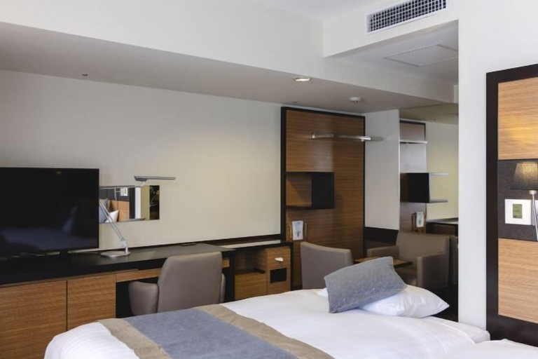 Bedroom 23