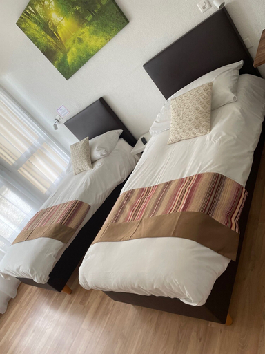 Bedroom 8