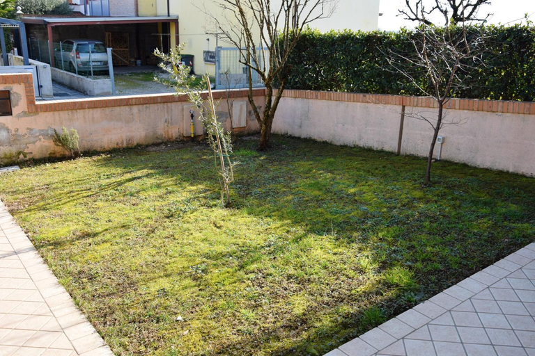 Others 5, Cosy Apartment in Romano D'Ezzelino with Private Garden, Vicenza