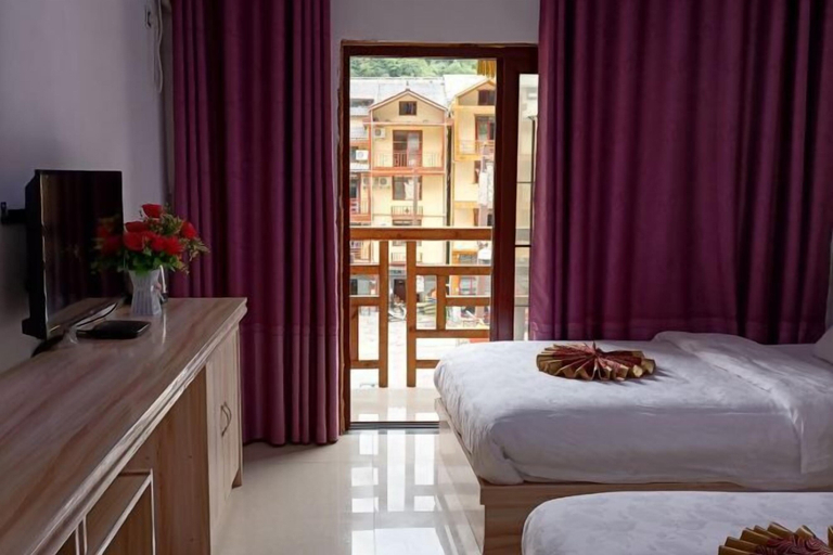 Bedroom 3, Dajiuhu Juyuan Hotel, Shennongjia