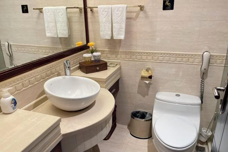 Bathroom 3, Guilong Hotel, Guiyang