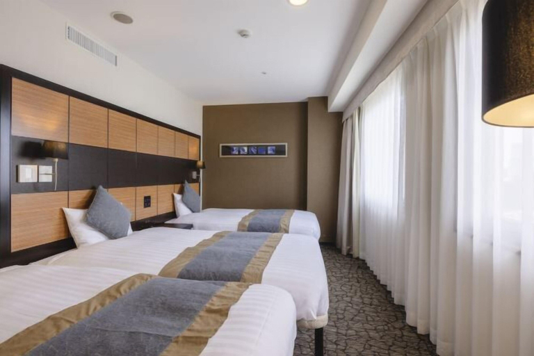 Bedroom 25
