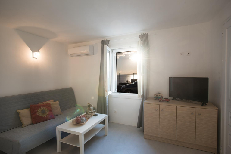 Facilities 4, mykonos 1001, South Aegean