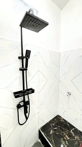 Bathroom 15