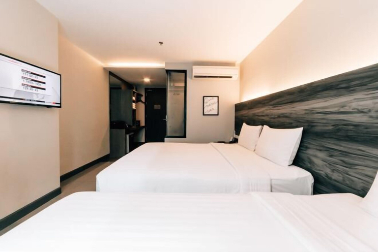 Bedroom 12