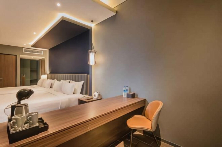 Bedroom 13