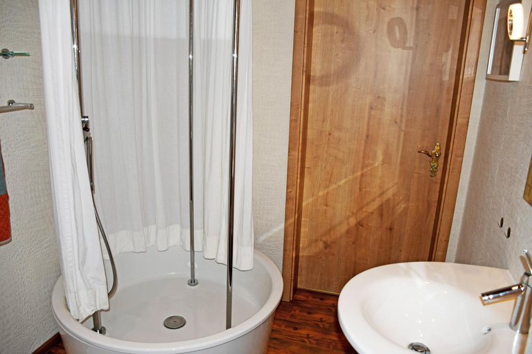 Others 2, Reetdachfachwerkvilla am Wiesengrund, Vorpommern-Rügen