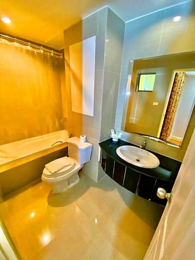 Bathroom 26