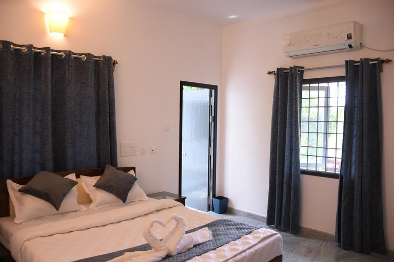 Bedroom 13