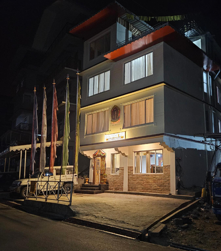 Others 2, Sikkimese Inn, South Sikkim