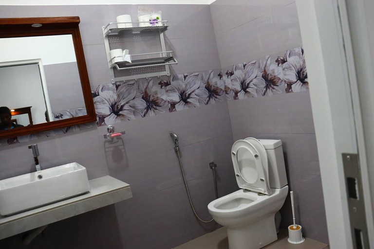 Others 5, Frangipani VIlla, Matara Four Gravets