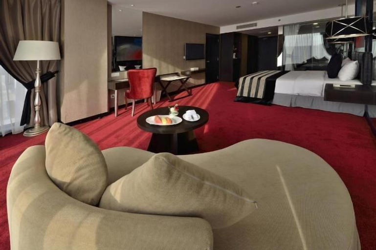 Bedroom 26