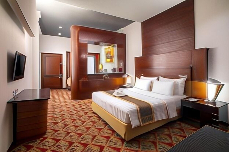 Bedroom 14