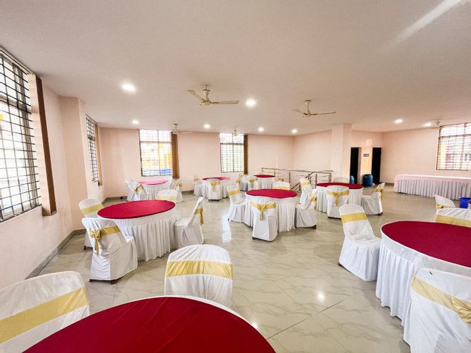 Food & Drinks, Victory Grand Attibele, Bangalore