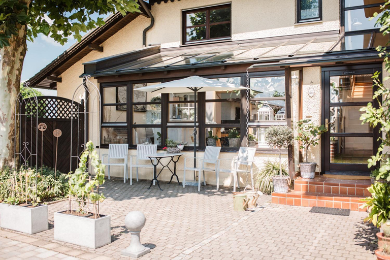 Others 5, Gastehaus Chalet-Perle, Passau